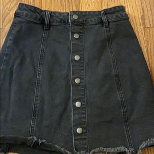 Francescas Black Skirt